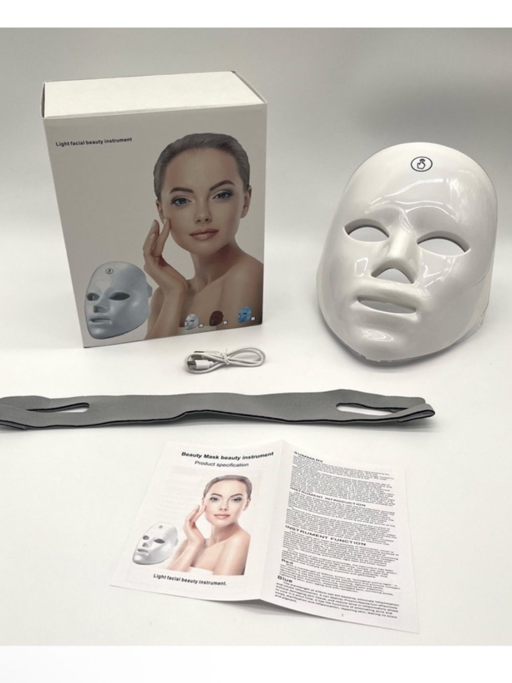 NWT light therapy mask, photon facial beauty instrument, skincare